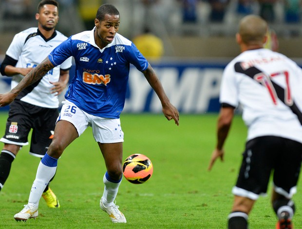 Dedé cruzeiro andré vasco brasileirão (Foto: Washington Alves / Vipcomm)