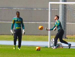 Renan treino Botafogo (Foto: Thales Soares)