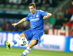 Fernando Torres gol Chelsea contra o Bayern de Munique Super copa (Foto: Agência AP)