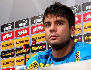 Henrique botafogo coletiva (Foto: Thales Soares)