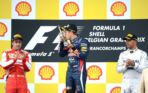 Formula 1 Alonso, Vettel e Belgica  (Foto: Agência AFP)