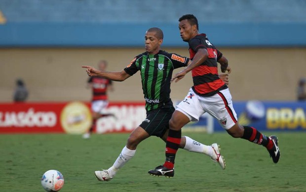 Atlético-GO x América-MG - Serra Dourada (Foto: Renato Conde/O Popular)