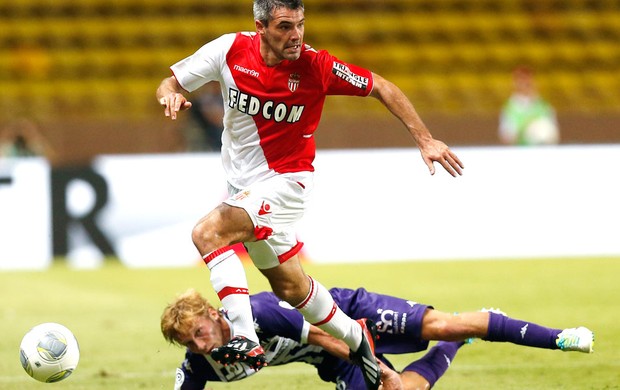 Toulalan Chantone Monaco e Toulouse (Foto: Agência AFP)