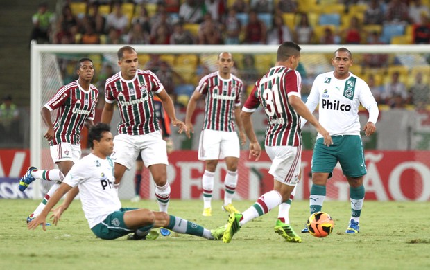 Fluminense e Goias (Foto: Ricardo Ayres / Photocamera)