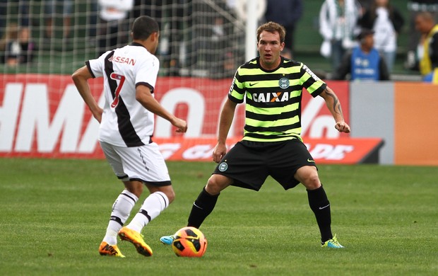 Eder Luis, Coritiba x Vasco (Foto: Geraldo Bubniak/Agência Estado)