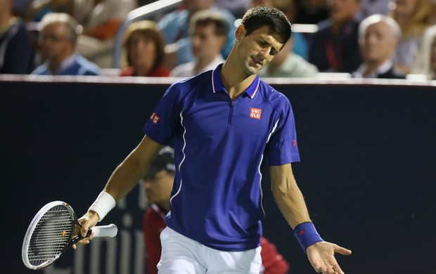 Novak Djokovic na partida do Masters 1.000 de Montreal contra Rafael Nadal (Foto: Reuters)