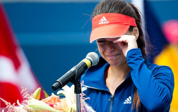 Tenis Sorana Cirstea chorando, Toronto (Foto: AP)