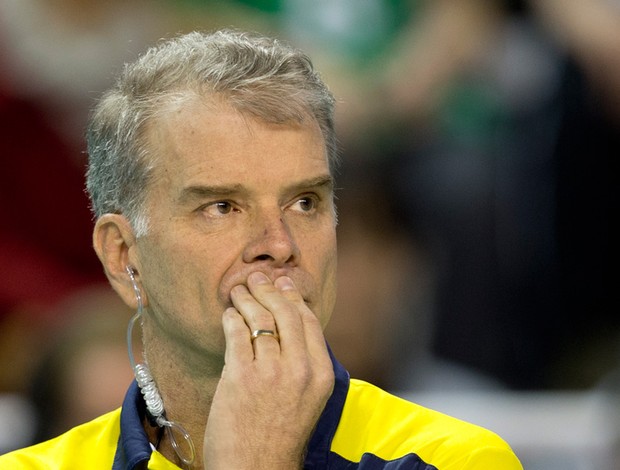 vôlei liga mundial bernardinho brasil e Bulgária (Foto: Agência AP)