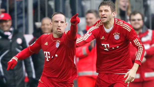 Ribery Thomas Muller gol Bayern de Munique (Foto: AP)