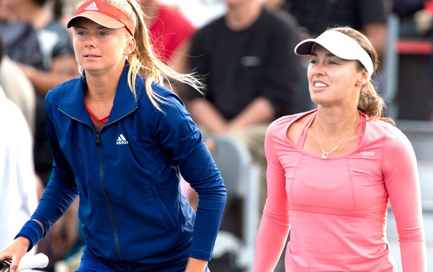 Tênis Hantuchova e Martina Hingis Toronto (Foto: Agência AP)