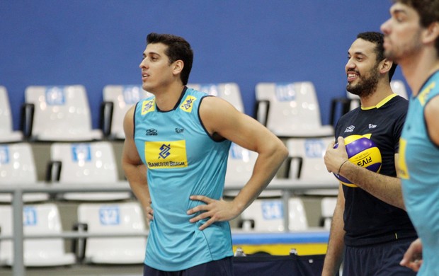 Sidão treino seleção brasileira volei cabo frio (Foto: Alexandre Arruda/CBV)