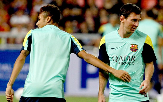 Neymar e Messi treino Barcelona na Tailândia (Foto: Reuters)