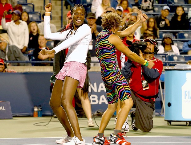 Venus Williams dançando partida tênis (Foto: Getty Images)