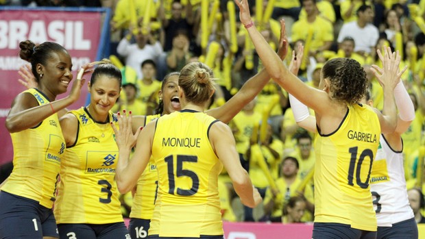 Fabiana seleção vôlei Grand Prix (Foto: Divulgação/FIVB)