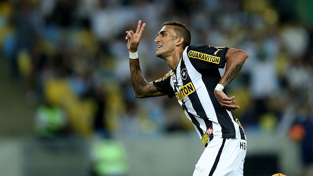 rafael marques botafogo gol vasco série A (Foto: Alexandre Cassiano / agência O Globo)