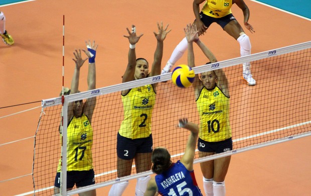 brasil x russia volei feminino (Foto: Alexandre Arruda/CBV)