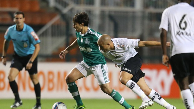 Valdivia, Palmeiras x Bragantino (Foto: José Patricio/Agência Estado)