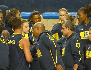 Treino da seleção feminina de vôlei (Foto: Reprodução EPTV)