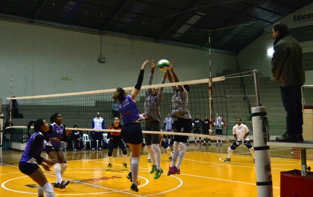 Vôlei Feminino de Jacareí (Foto: Danilo Sardinha/Globoesporte.com)