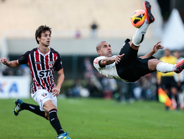 Emerson Corinthians x São Paulo (Foto: Miguel Schincariol / Ag. Estado)