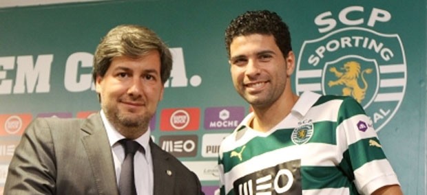 Gerson Magrão apresentação Sporting (Foto: Reprodução/Site Oficial do Sporting)