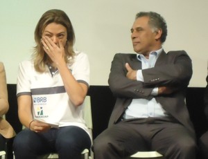 leila chorando apresentação brasília vôlei (Foto: Fabrício Marques)