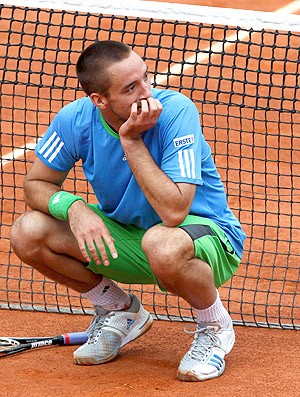 Viktor Troicki tênis Roland Garros oitavas  (Foto: Reuters)