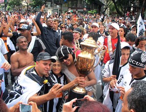 festa Atlético-MG torcida nas ruas (Foto: Alexandre Alliatti)