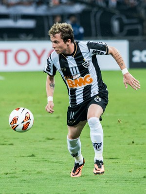 Bernard, Atlético-MG x Olimpia (Foto: Alexandre Rezende)