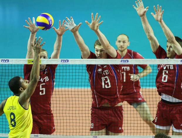 vôlei lucarelli brasil e rússia liga mundial (Foto: FIVB)