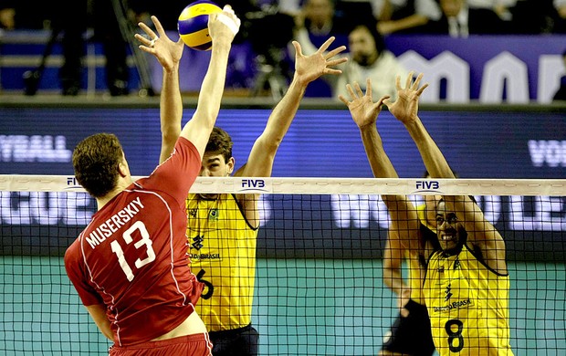 vôlei  Muserskiy rússia brasil liga mundial (Foto: Agência EFE)