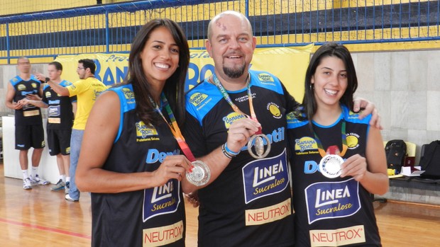 Spencer Lee, Mayahara e Juliana Carrijo (Foto: Gullit Pacielle)