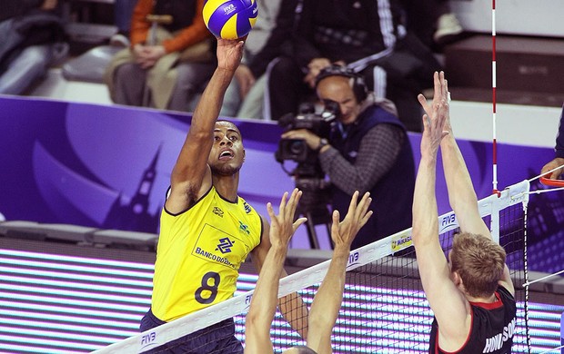 Brasil vôlei jogo Canadá (Foto: Divulgação / FIVB)