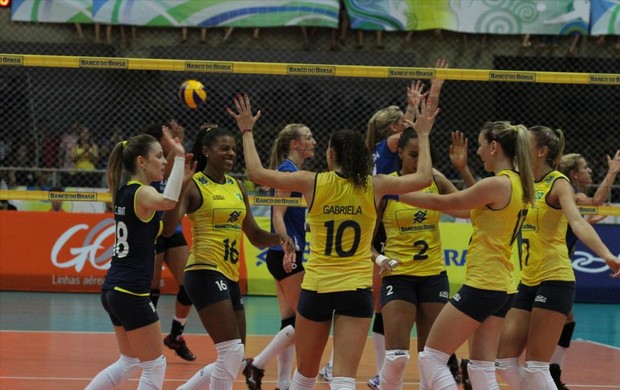 Brasil x Holanda, em Natal, vôlei feminino (Foto: Gabriel Peres/CBV)