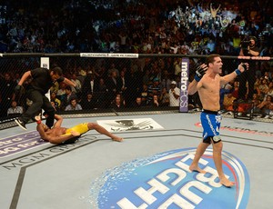 Anderson Silva x Chris Weidman UFC 162 (Foto: Getty Images)