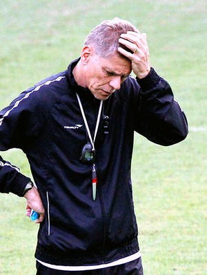 Paulo Autuori treino Vasco (Foto: Cezar Loureiro / Agência O Globo)