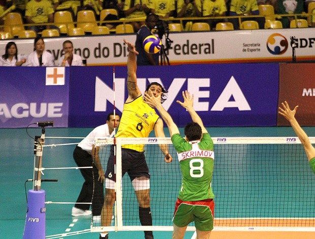 vôlei leandro vissotto brasil e bulgária liga mundial brasília (Foto: FIVB)