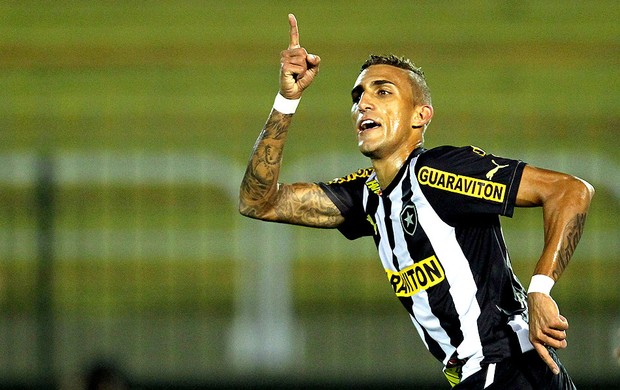 Rafael Marques gol Botafogo jogo Figueirense Copa do Brasil (Foto: Satiro Sodre / SSPress)