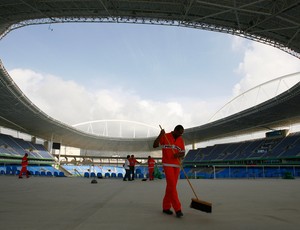 Estádio Engenhão dia 11 de julho de 2007 (Foto: Agência AP)