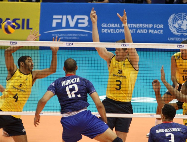 wallace  brasil x frança volei (Foto: Alexandre Arruda/CBV)