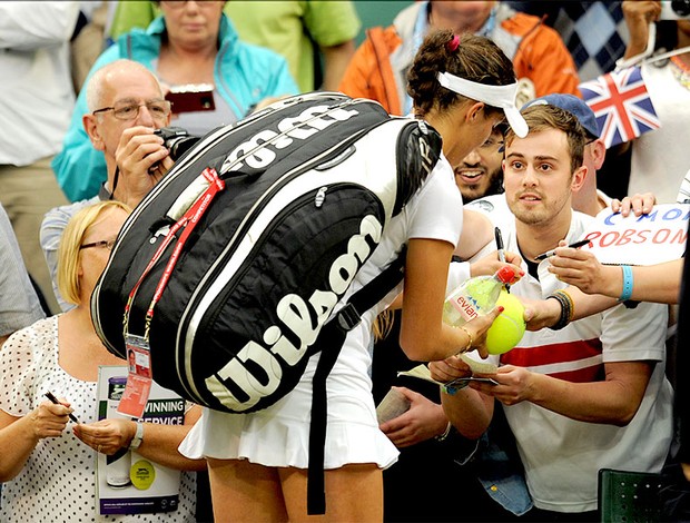 tênis Laura robson autografos wimbledon (Foto: Jon Buckle / AELTC)