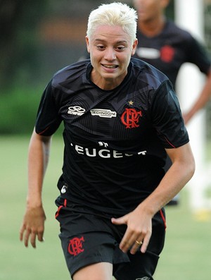 Adryan Flamengo treino (Foto: Alexandre Vidal / Flaimagem)