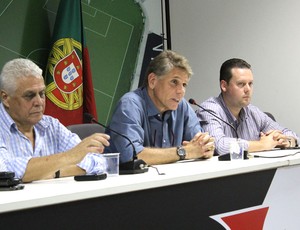 dinamite cristiano Koehler Paulo autuori vasco apresentação (Foto: Marcelo Sadio / Vasco.com.br)