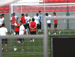 Treino fechado do Uruguai  (Foto: Edgard Maciel)