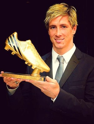 Fernando Torres Chuteira de Ouro Chelsea (Foto: Reprodução / Site Oficial)