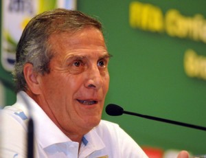 oscar tabarez uruguai (Foto: Aldo Carneiro/Pernambuco Press)