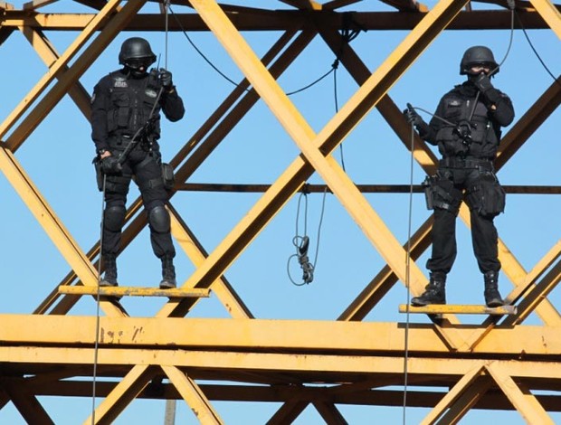 Esquema de segurança do DF para Brasil x Japão BOPE (Foto: Fabrício Marques)