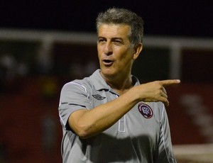 Ricardo Drubscky, técnico do Atlético-PR (Foto: Site oficial do Atlético-PR/Gustavo Oliveira)