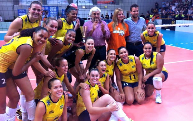 vôlei Brasil x Itália torneio de Alassio (Foto: CBV)