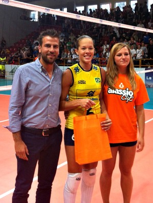 vôlei Monique Brasil x Itália torneio de Alassio (Foto: Leonardo Moraes / CBV)